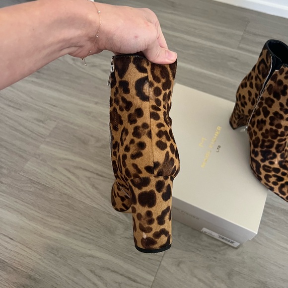 Marc Fisher LTD Ulani Pointy Toe Booty - Leopard - Size 8 - Picture 9 of 12